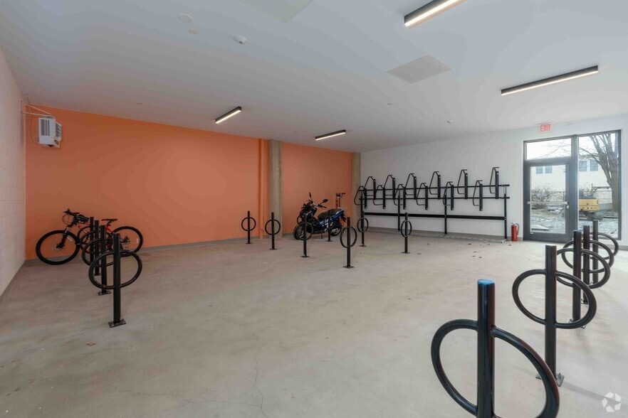 More Photos Of 154 Broadway, Somerville Apartments For Lease