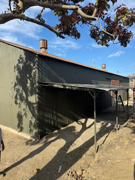 More Photos Of 1760 N Ventura Ave, Ventura Warehouse For Lease