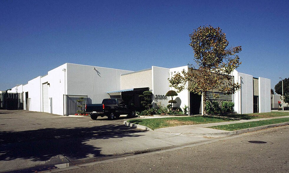 More Photos Of 23205 Early Ave, Torrance Manufacturing For Lease