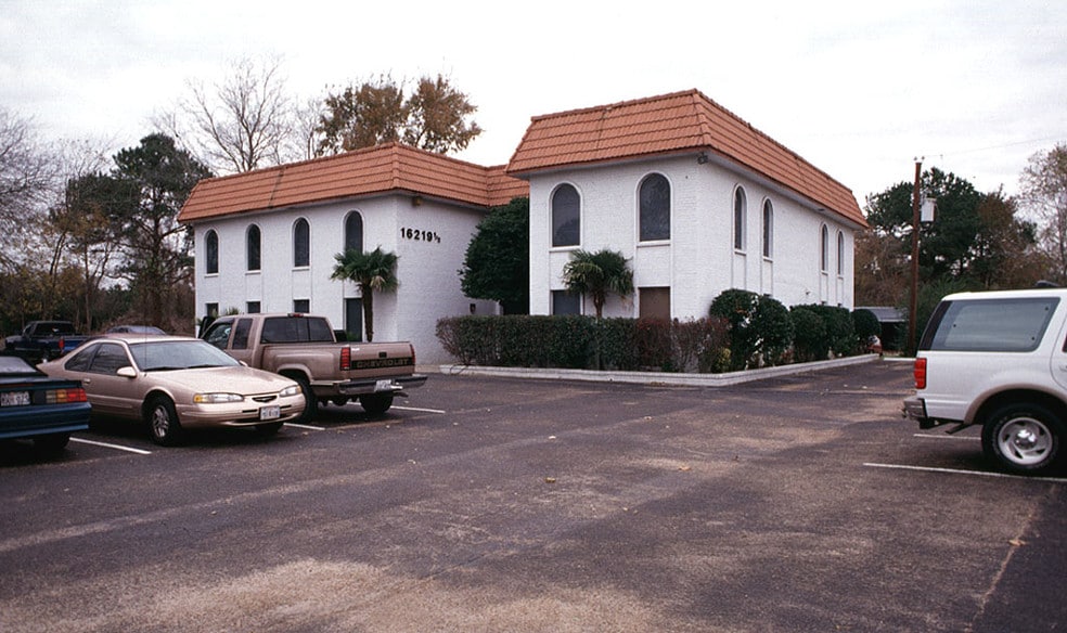More Photos Of 16215 N I-45, Houston Medical For Sale