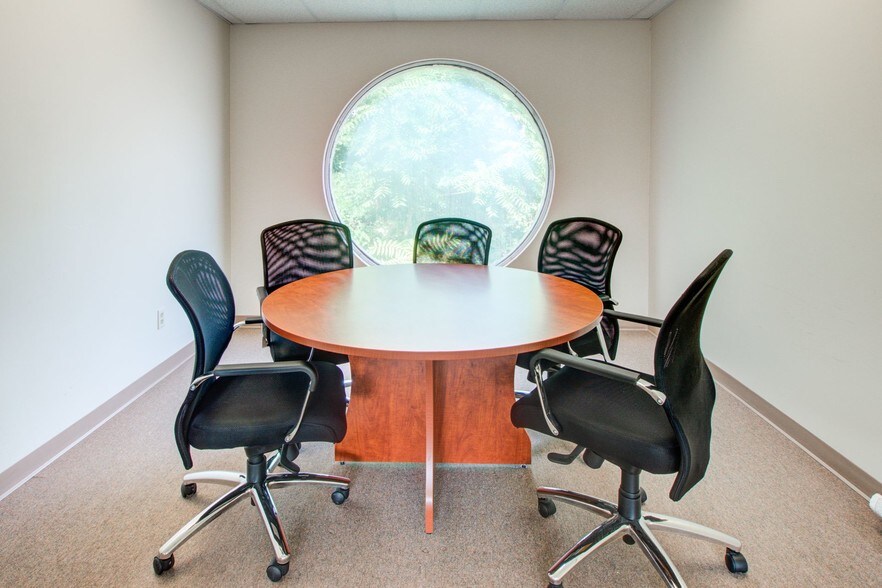 More Photos Of 56 Main St, Poughkeepsie Medical For Lease