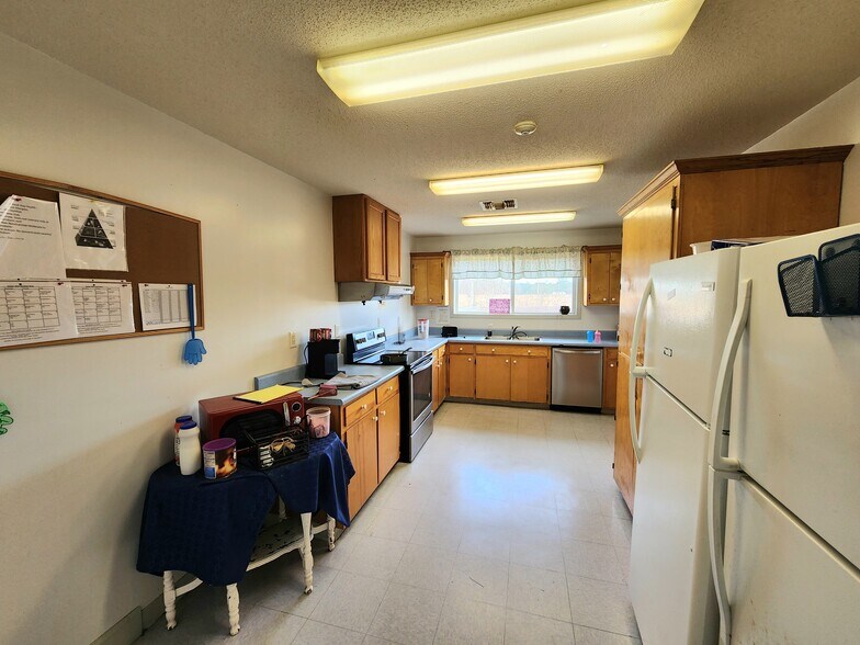 More Photos Of 95 Truman Rd, Hawkinsville Assisted Living For Sale