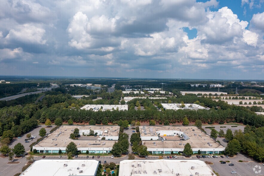 More Photos Of 635 Davis Dr, Morrisville Research And Development For Lease