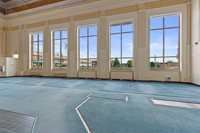 More Photos Of 311 W Grand Ave, Wisconsin Rapids Office For Sale