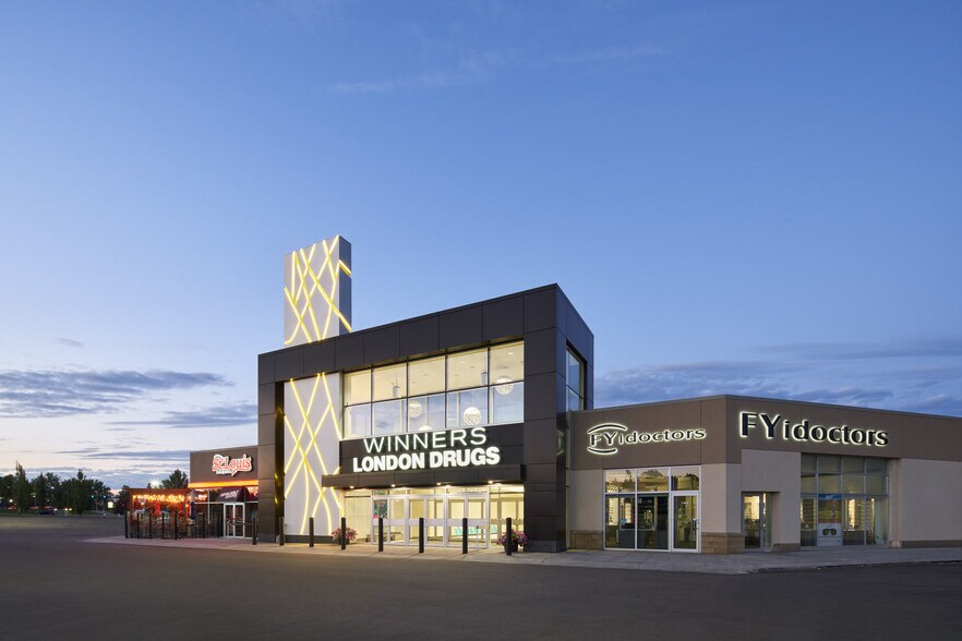 More Photos Of 375 St Albert Trl, St. Albert Department Store For Lease