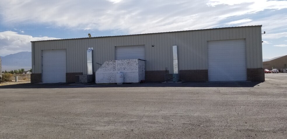 More Photos Of 800 Margaret St, Pahrump Manufacturing For Lease