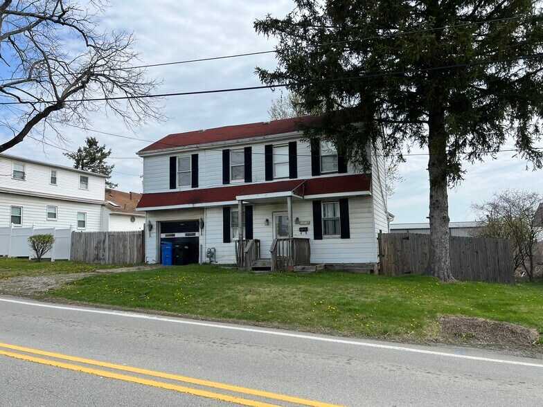 More Photos Of 221 Clay Pike, Irwin Storefront Retail Office For Sale