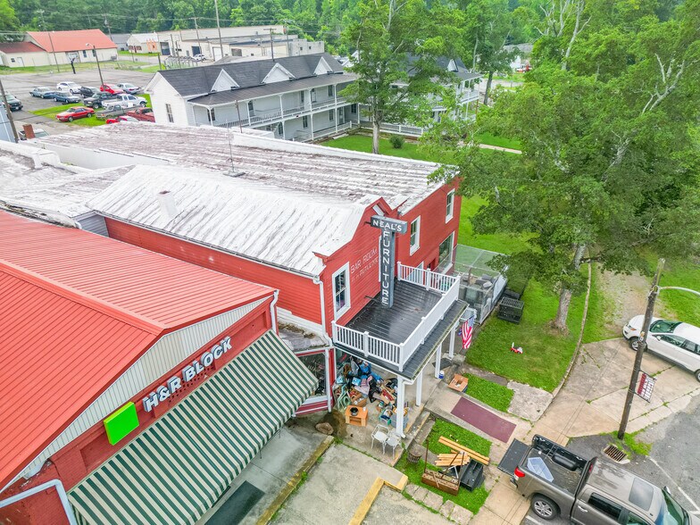 More Photos Of 439 Railroad Ave, Keysville General Retail For Sale