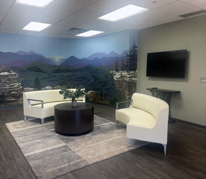 More Photos Of 2701 N 16th St, Phoenix Medical For Sale