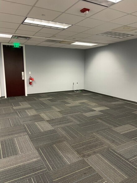 More Photos Of 1208 E Kennedy Blvd, Tampa Apartments For Lease