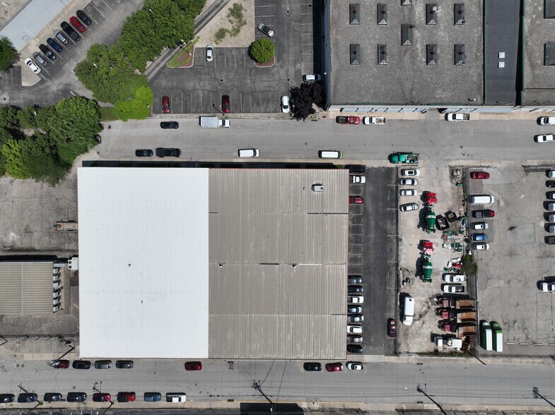 More Photos Of 1249-1257 W 7th St, Cincinnati Warehouse For Lease