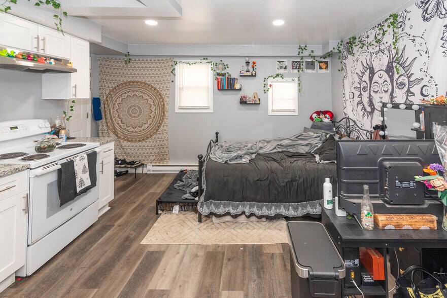 More Photos Of 4008 Primrose Ave, Baltimore Apartments For Sale