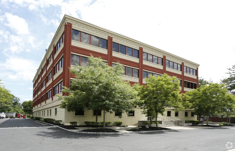 More Photos Of 303 W Main St, Freehold Office For Lease