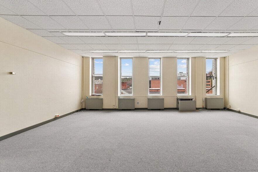 More Photos Of 87 State St, Montpelier Office For Sale