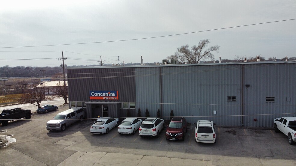 More Photos Of 2900 F St, Omaha Warehouse For Sale