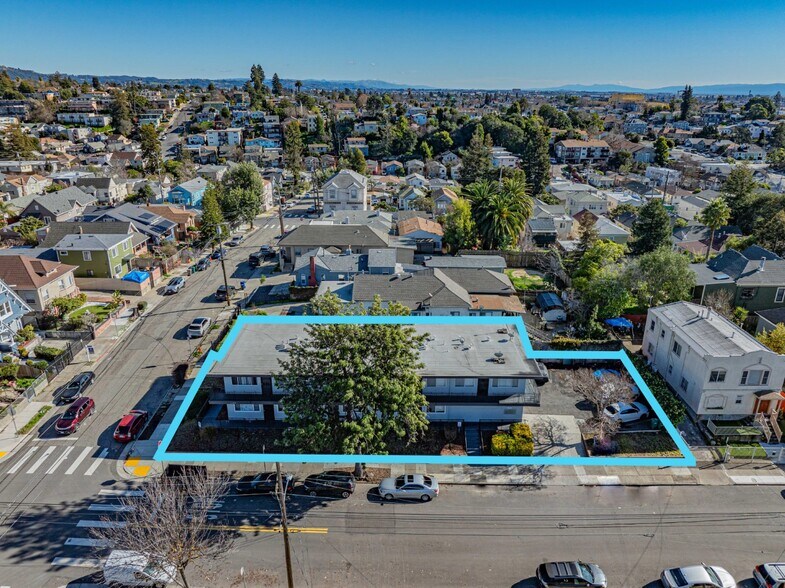 More Photos Of 2244 12th Ave, Oakland Apartments For Sale