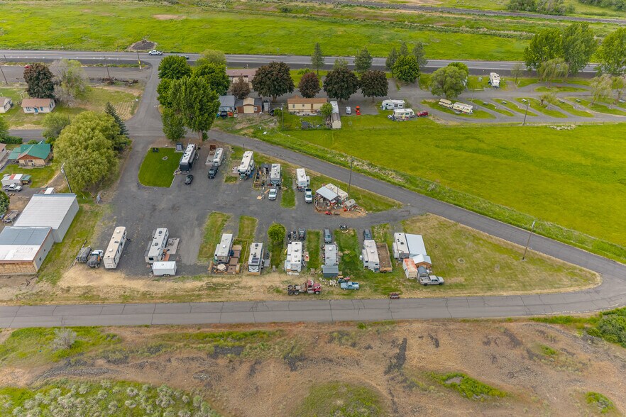 More Photos Of 14 Portland St NW, Wilbur Trailer Camper Park For Sale