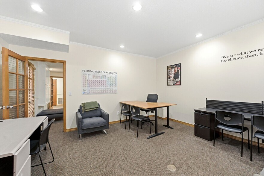 More Photos Of 1762 Prospector Ave, Park City Office For Lease