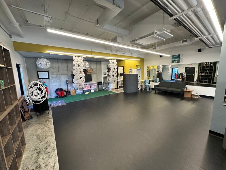 More Photos Of 3938 S Lone Pine Ave, Springfield Apartments For Lease