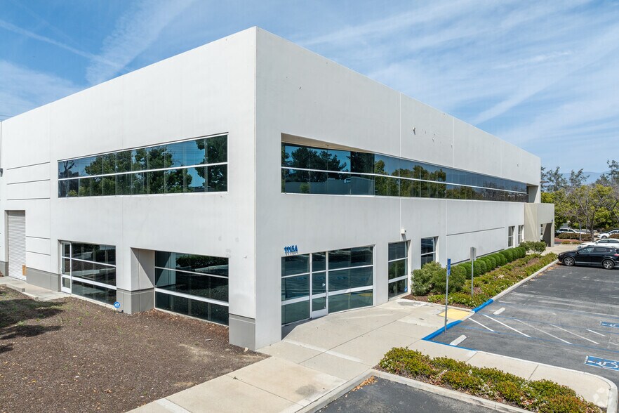 Primary Photo Of 1115 Research Dr, Redlands Warehouse For Lease