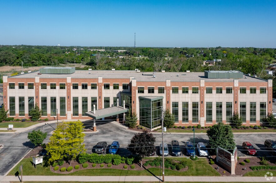 More Photos Of 4600 W Loomis Rd, Greenfield Office For Sale