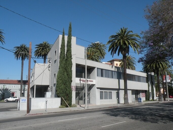 More Photos Of 151 N San Vicente Blvd, Beverly Hills Medical For Lease