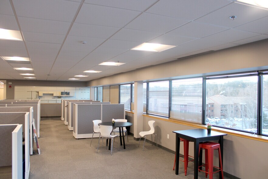 More Photos Of 289 Great Rd, Acton Office For Lease