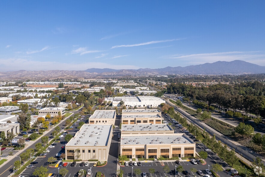 More Photos Of 8 Goodyear, Irvine Unknown For Lease