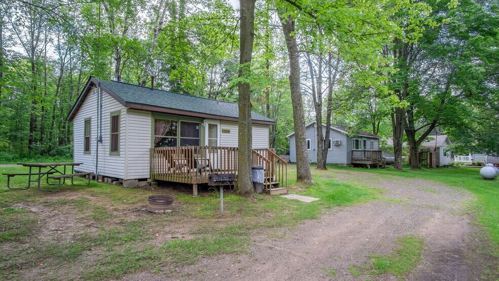 More Photos Of N1107 Roses Resort Rd, Weyerhaeuser Trailer Camper Park For Sale