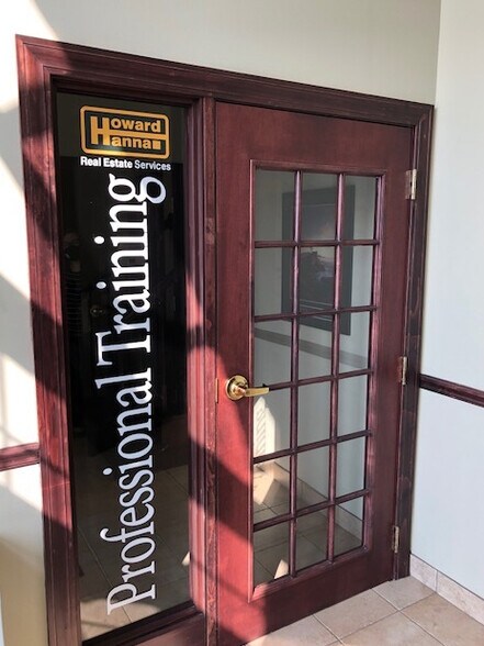 More Photos Of 3830 Union Rd, Buffalo Medical For Lease