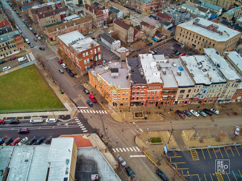 More Photos Of 1870 S Blue Island Ave, Chicago Office For Sale