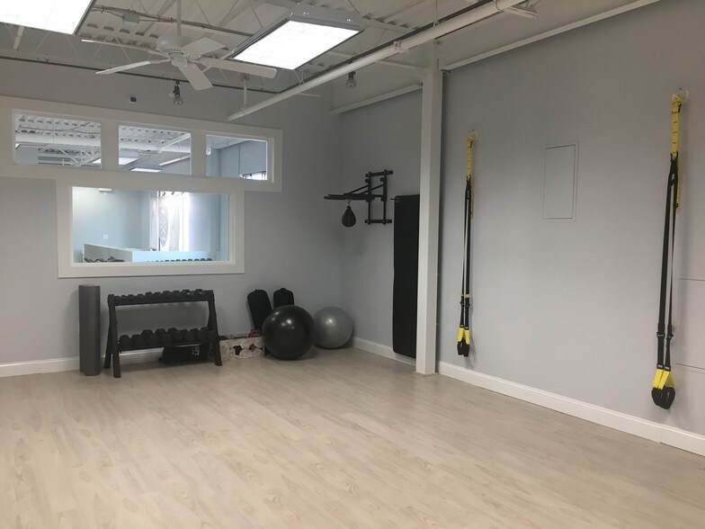 More Photos Of 721 Worcester St, Natick Health Club For Lease