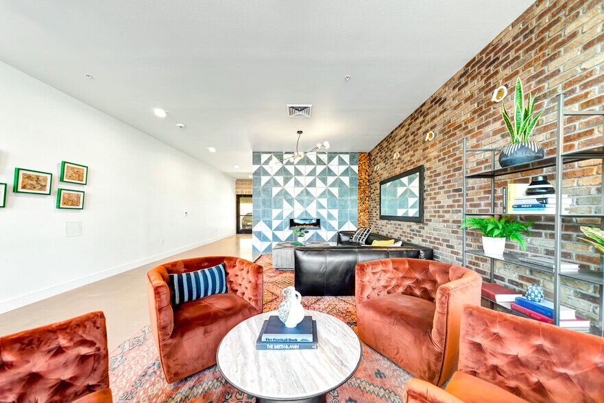 More Photos Of 4750 N Albina Ave, Portland Apartments For Sale