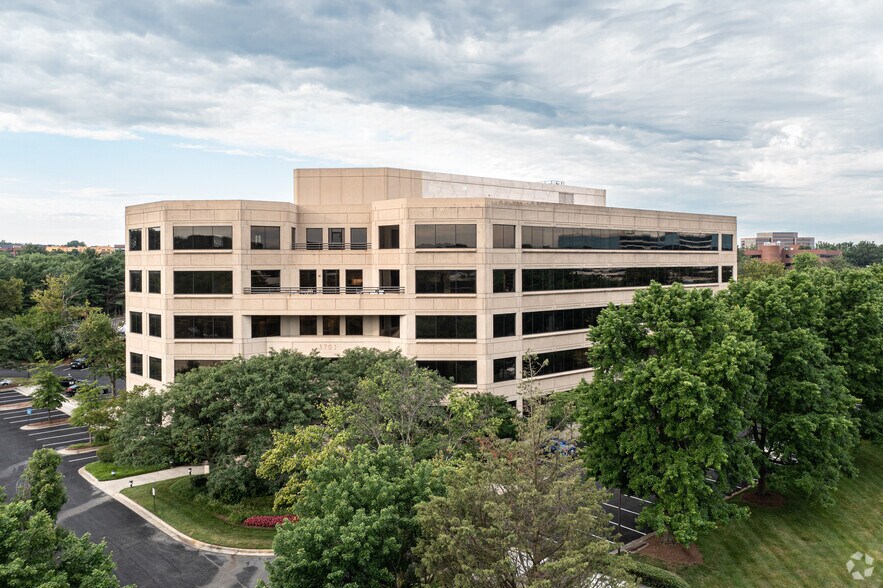 More Photos Of 3701 Pender Dr, Fairfax Office For Lease