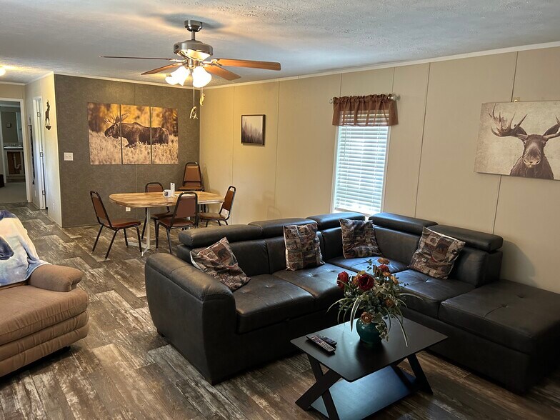 More Photos Of 141 County Road 851, Elizabeth Hotel For Sale