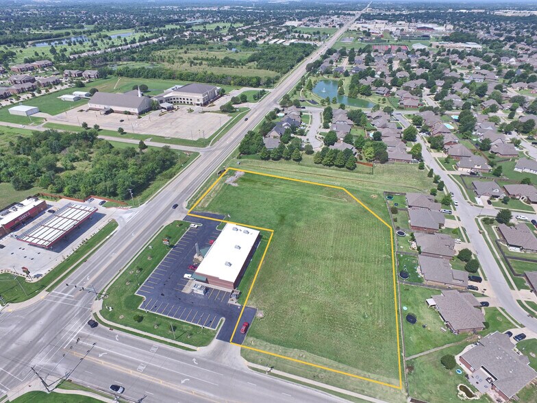 Primary Photo Of E 86th St N @ NW cor 145th E Ave, Owasso Land For Sale