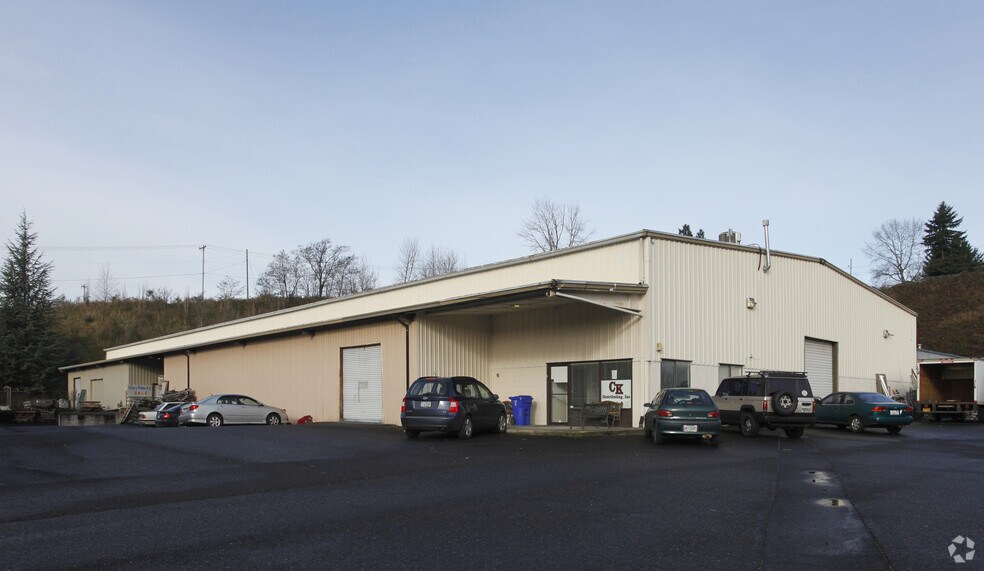 More Photos Of 9125-9145 SE 64th Ave, Portland Unknown For Lease