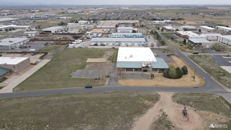 More Photos Of 7501 Miller Dr, Frederick Manufacturing For Sale