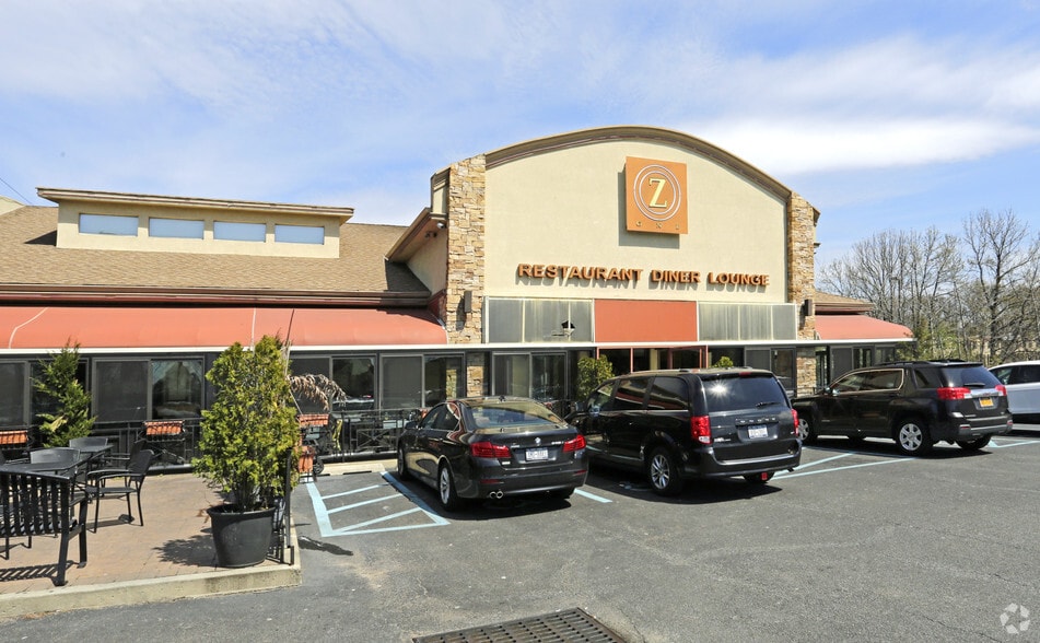 More Photos Of 1821 Richmond Ave, Staten Island Restaurant For Lease