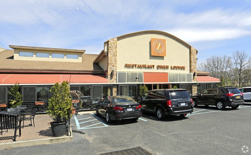 More Photos Of 1821 Richmond Ave, Staten Island Restaurant For Lease