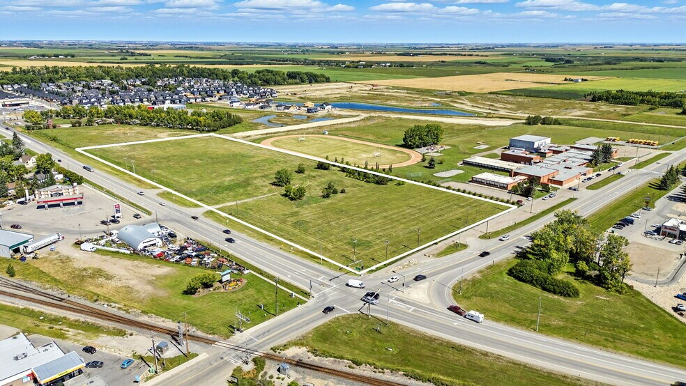 More Photos Of Intersection of Highway 581 and Highway 2A, Carstairs Land For Sale