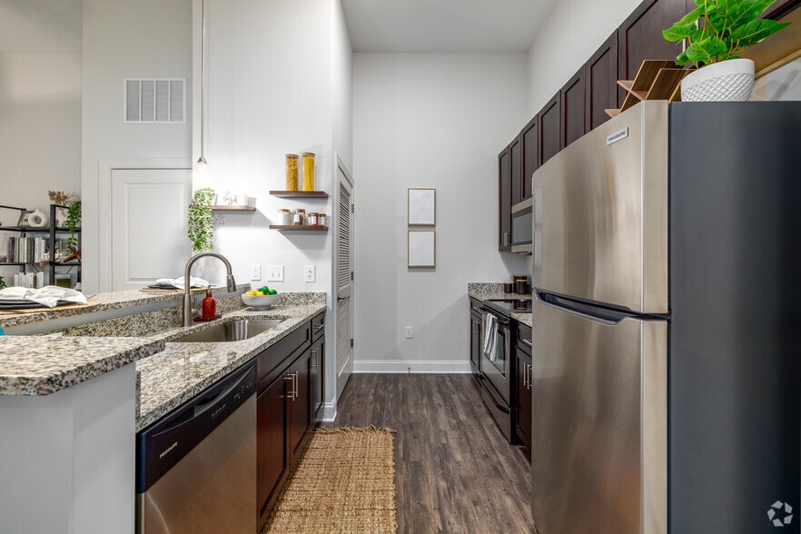 More Photos Of 9336 Kings Parade Blvd, Charlotte Apartments For Lease