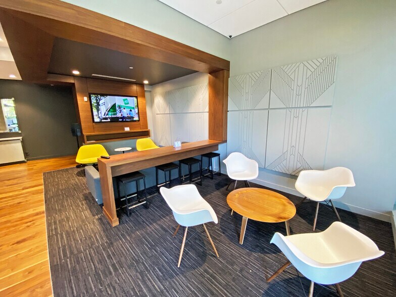 More Photos Of 1819 Peachtree Rd, Atlanta Medical For Lease