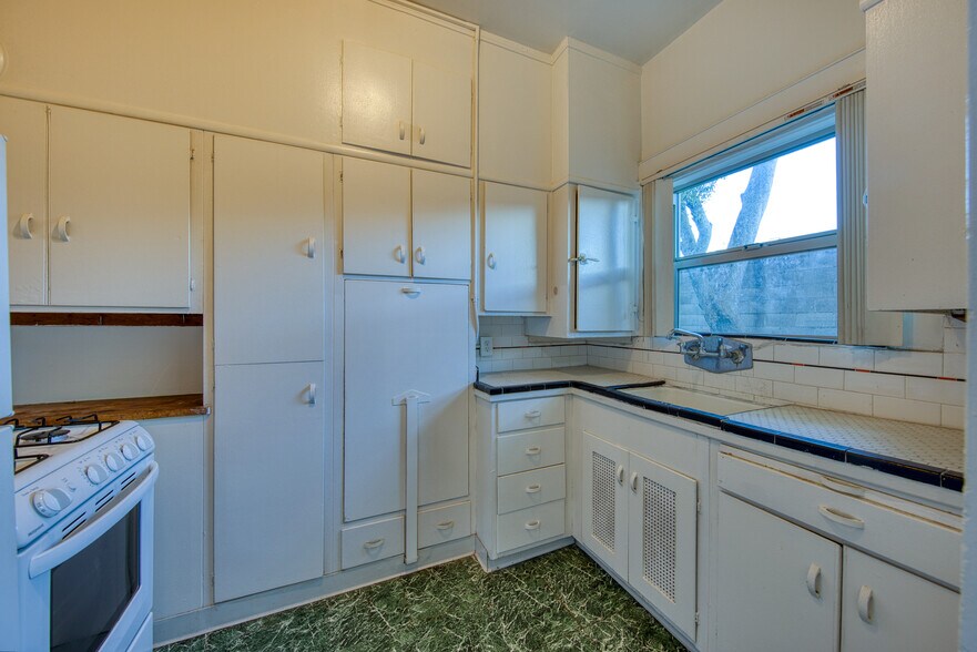 More Photos Of 2525 Durant Ave, Berkeley Apartments For Sale