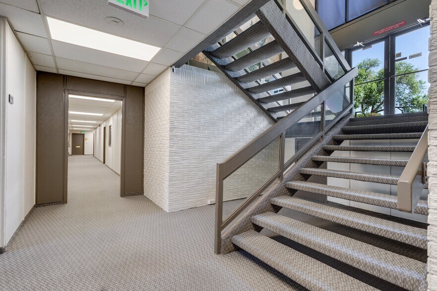 More Photos Of 5050 Edison Ave, Colorado Springs Office For Sale