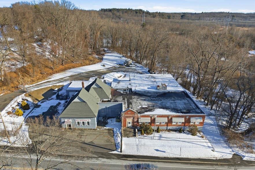 More Photos Of 330 Fuller Rd, Chicopee Distribution For Sale
