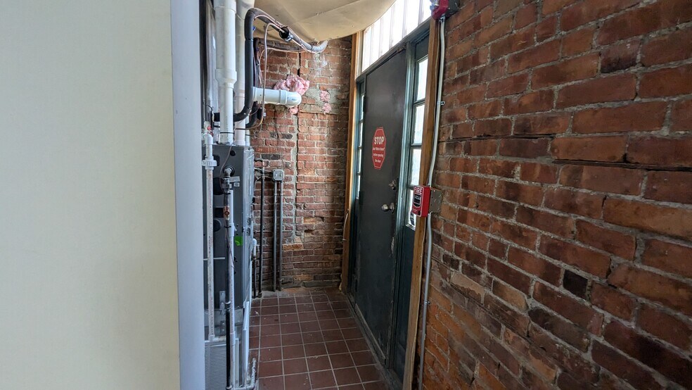 More Photos Of 47, 53-55 Congress Street, Troy General Retail For Sale