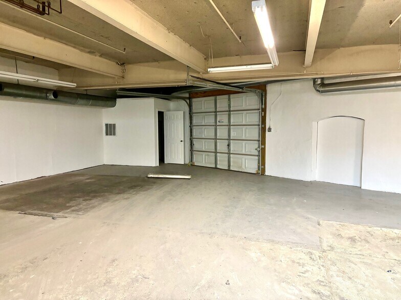 More Photos Of 3510 Scotts Ln, Philadelphia Apartments For Lease