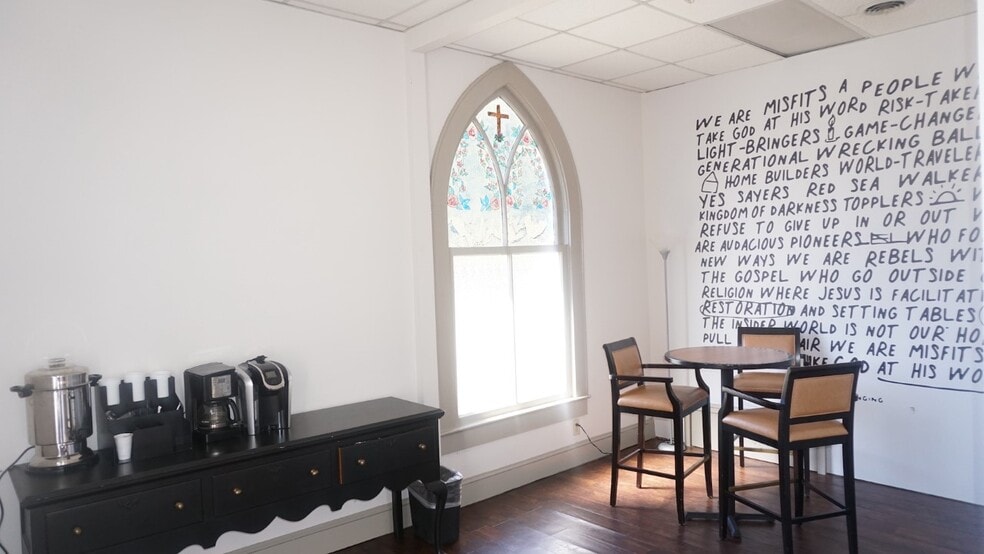 More Photos Of 1528 Austell Rd SE, Marietta Religious Facility For Sale