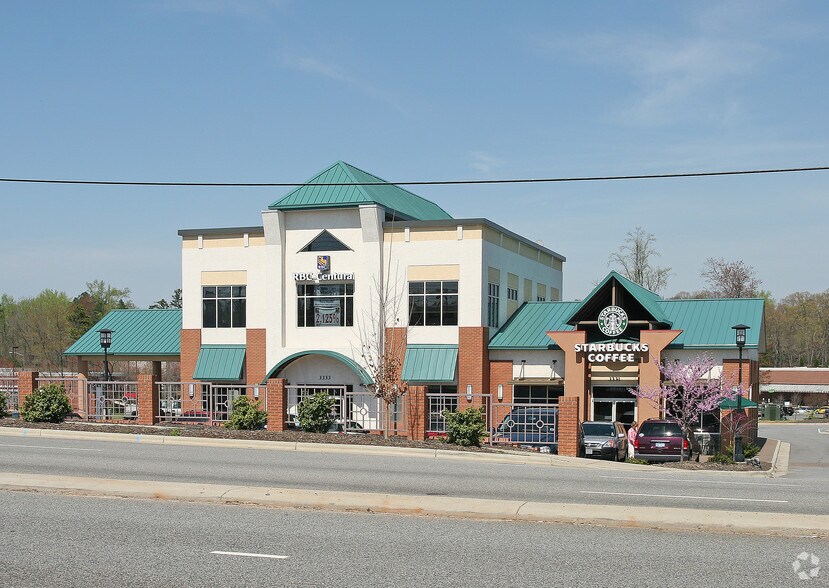 More Photos Of 3333 Robinhood Rd, Winston-Salem Storefront Retail Office For Lease